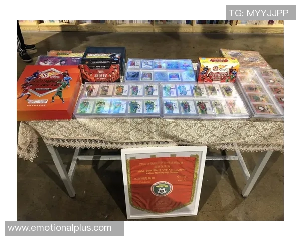 足球明星卡罐装图片欣赏与收藏指南带你领略球场传奇的魅力与风采