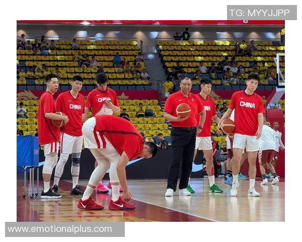 今晚CBA直播精彩对决上海队迎战劲敌一同见证篮球盛宴